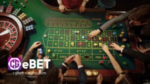 Ang roulette ay isang kumplikadong laro na may maraming pagpipilian sa pagtaya at mga payout. Bago ka mabisang makapaglaro ng roulette, kailangan mong matuto nang higit pa tungkol sa mga odds at payout ng roulette.