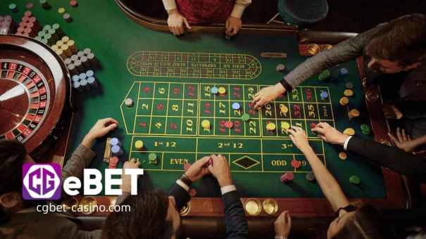 Ang roulette ay isang kumplikadong laro na may maraming pagpipilian sa pagtaya at mga payout. Bago ka mabisang makapaglaro ng roulette, kailangan mong matuto nang higit pa tungkol sa mga odds at payout ng roulette.